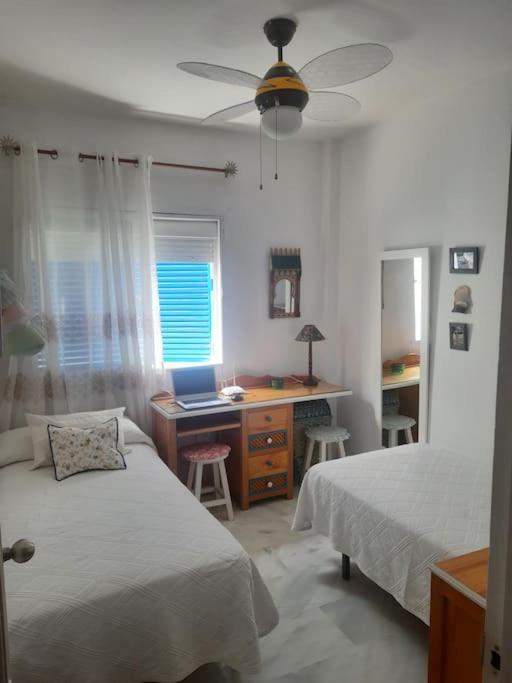 Amplio Apartamento En La Barrosa Novo Sancti Petri Bagian luar foto